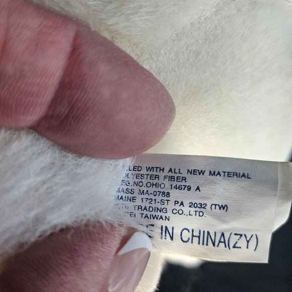 Platinum Plus Black And White Plush Cat Lovable Huggable Limited Edition #99 - Picture 4 of 10